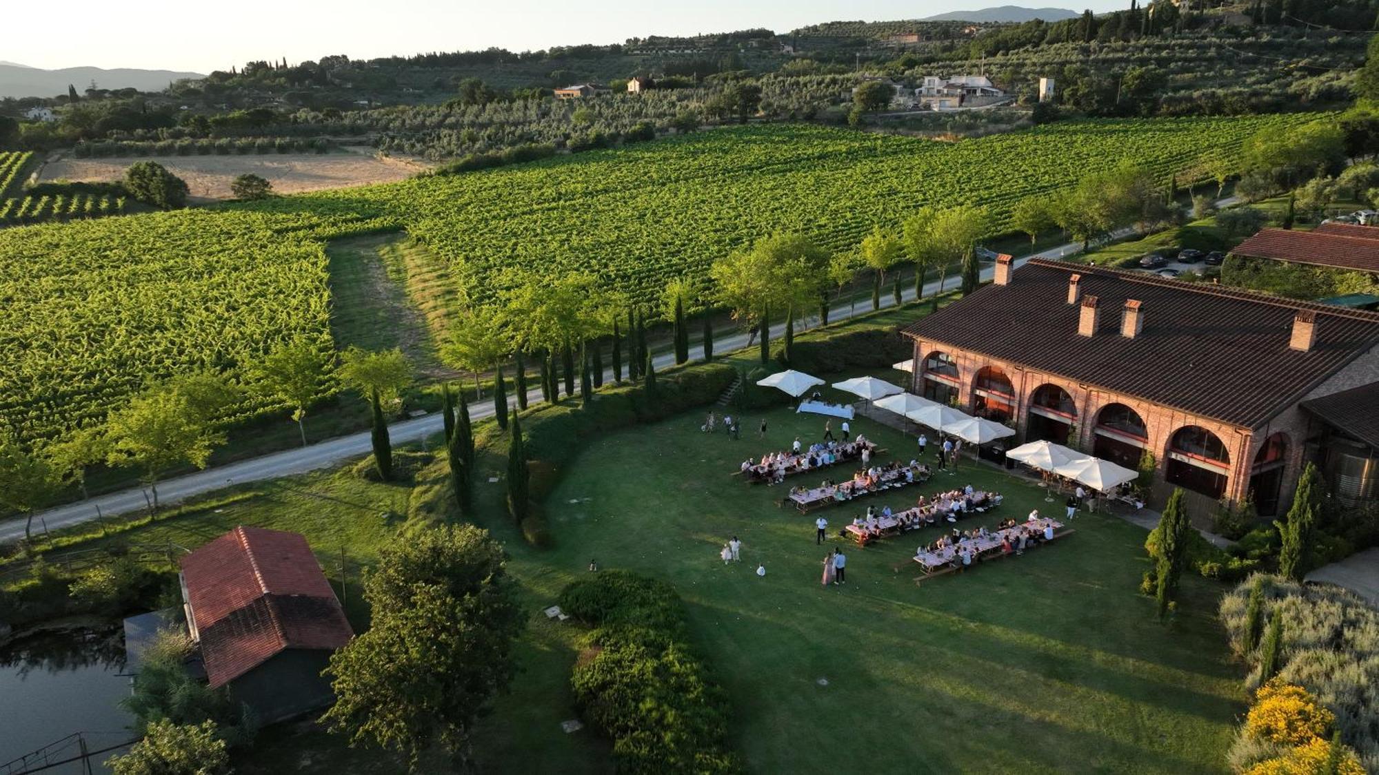 Il Palazzo - Agriturismo, Winery アレッツォ エクステリア 写真